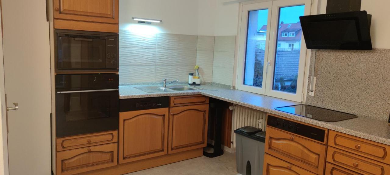 Schoene Und Optimal Gelegene Wohnung Og Weisskirchen Buitenkant foto