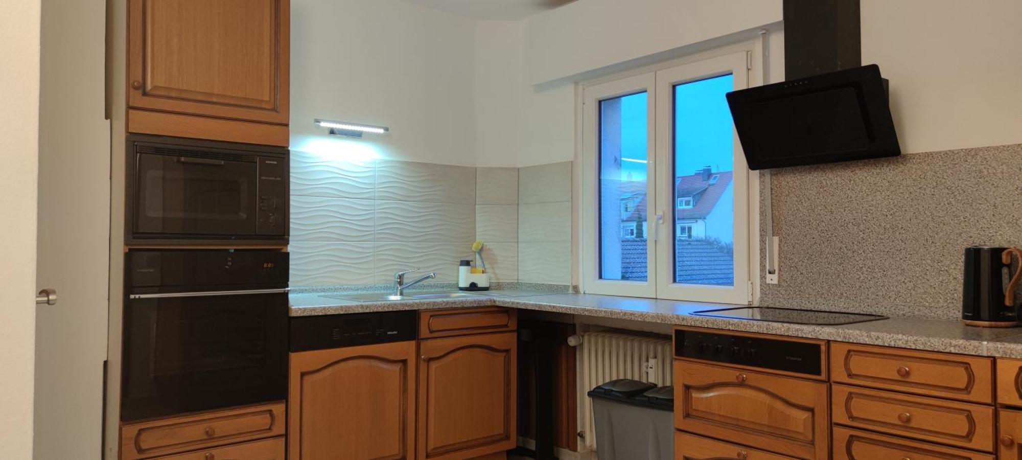 Schoene Und Optimal Gelegene Wohnung Og Weisskirchen Buitenkant foto